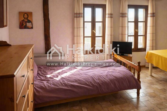 Image No.4-Villa de 4 chambres à vendre à Nikiti