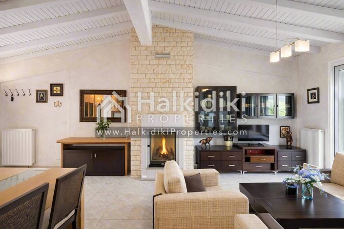 Image No.10-2 Bed Apartment for sale