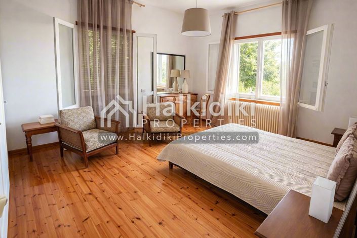 Image No.3-6 Bed Apartment for sale