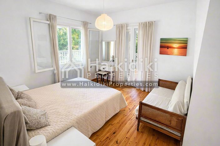 Image No.7-6 Bed Apartment for sale