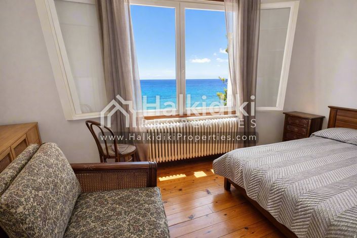 Image No.8-6 Bed Apartment for sale