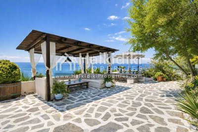 pergola