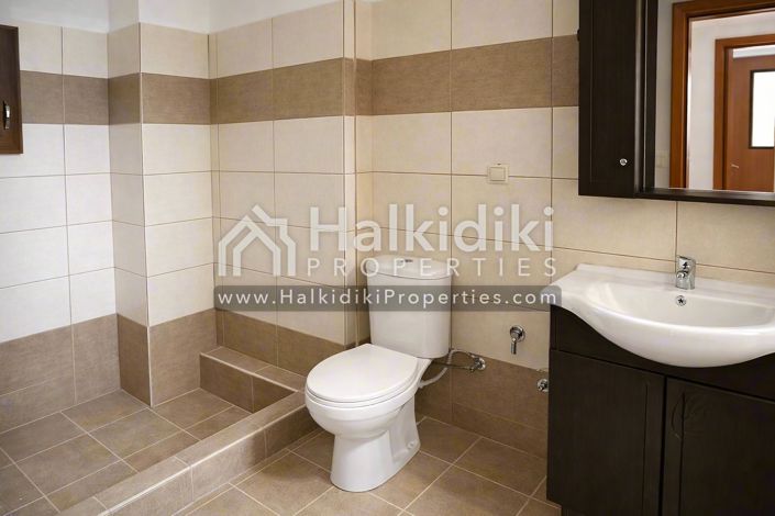 Image No.20-3 Bed Apartment for sale
