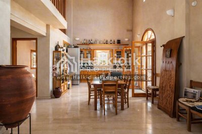 dining-room