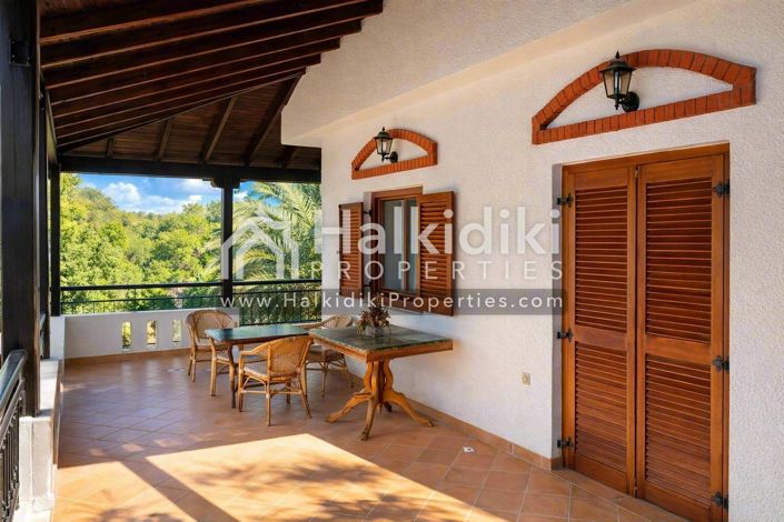 Image No.2-4 Bed Apartment for sale