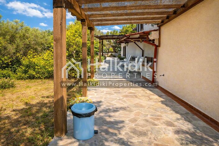Image No.15-9 Bed Apartment for sale