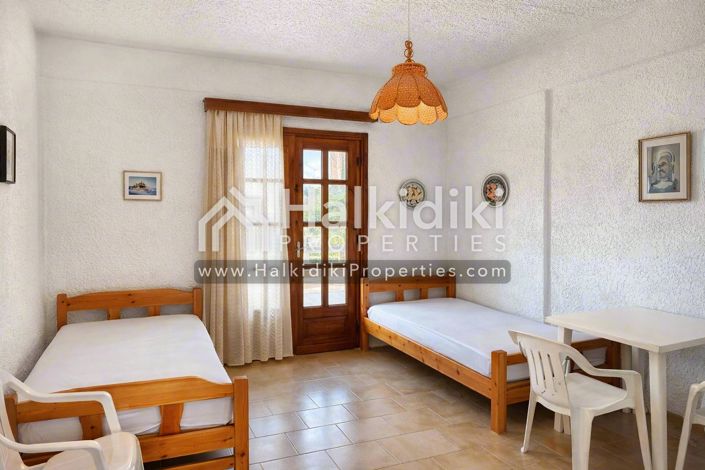 Image No.7-9 Bed Apartment for sale