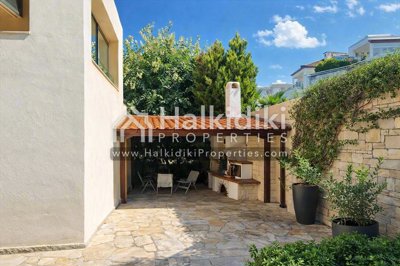 outdoor-kitchen