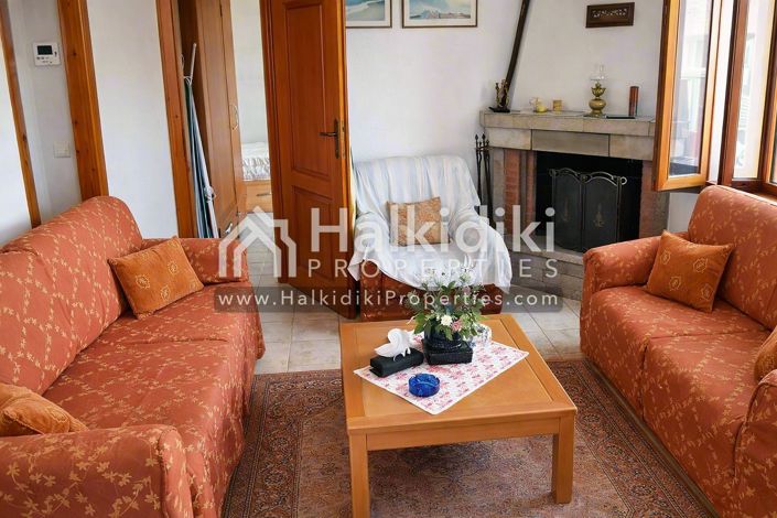 Image No.5-Villa de 4 chambres à vendre à Mola Kalyva