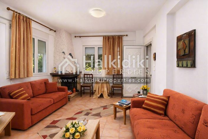 Image No.15-6 Bed Townhouse for sale