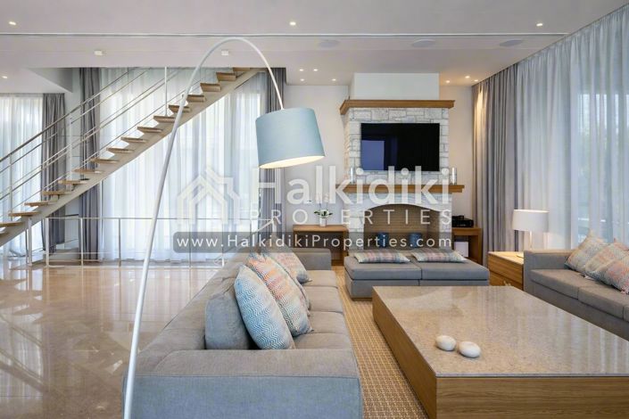 Image No.21-8 Bed Villa for sale