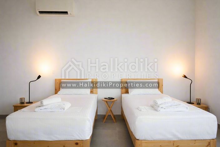 Image No.25-4 Bed Villa for sale