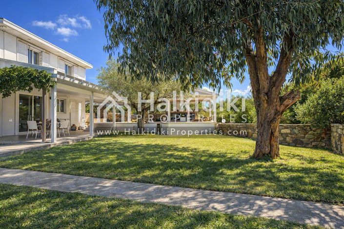 Image No.7-3 Bed Villa for sale