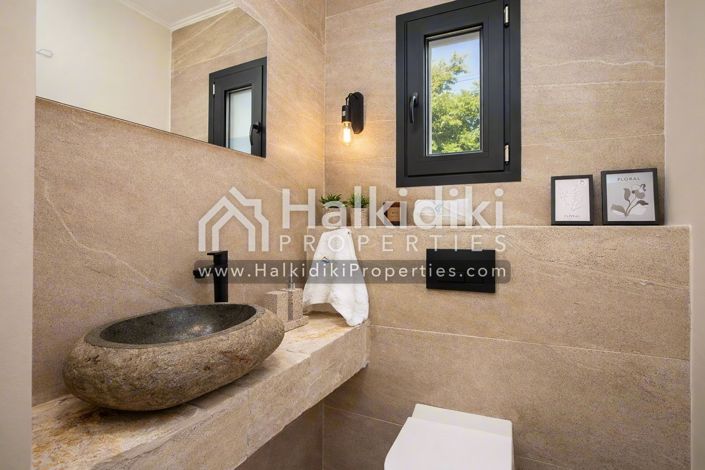 Image No.11-3 Bed Villa for sale