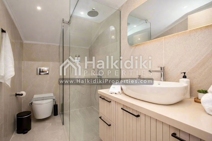 Image No.12-3 Bed Villa for sale