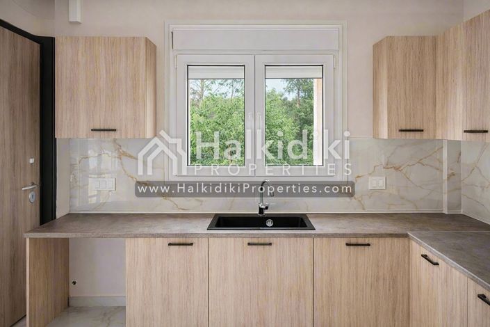Image No.5-2 Bed Townhouse for sale