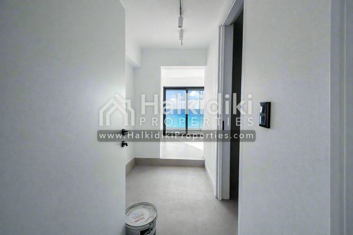 Image No.11-3 Bed Townhouse for sale