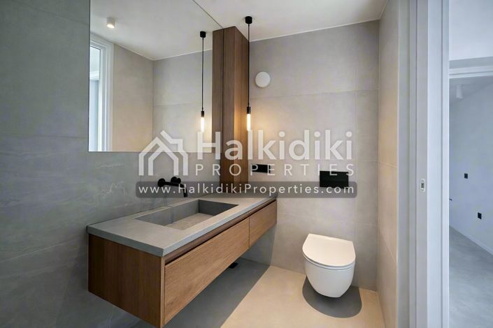 Image No.16-3 Bed Townhouse for sale