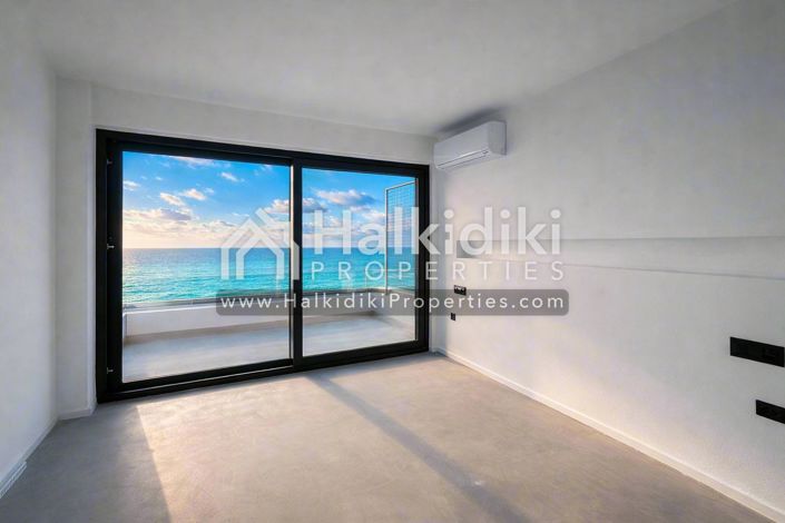 Image No.20-3 Bed Townhouse for sale