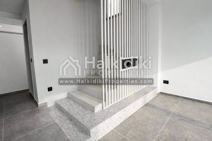 Image No.21-3 Bed Townhouse for sale