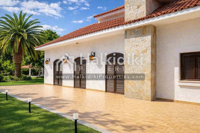 Image No.16-5 Bed Villa for sale