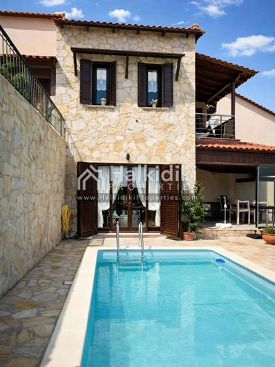 Image No.6-2 Bed Townhouse for sale