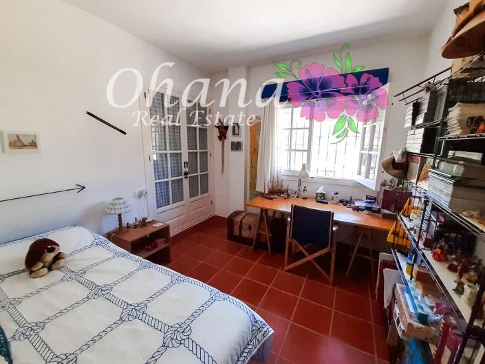 Image No.15-3 Bed Country House for sale