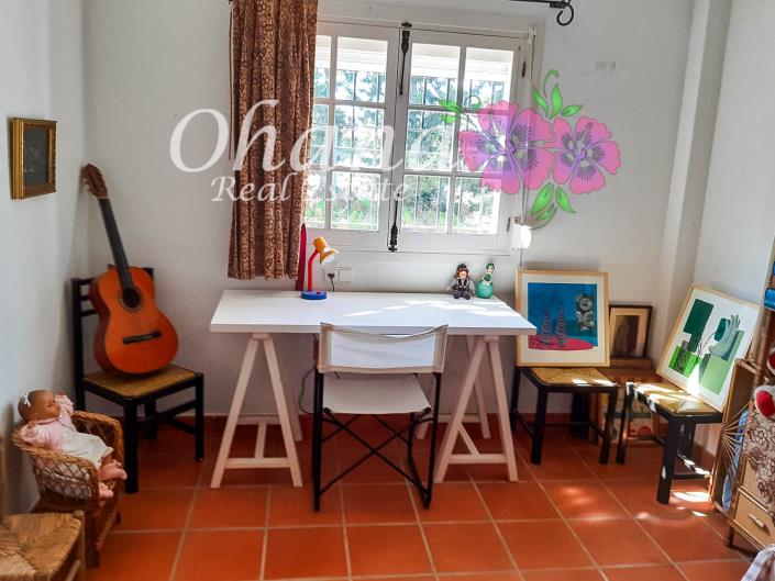 Image No.23-3 Bed Country House for sale