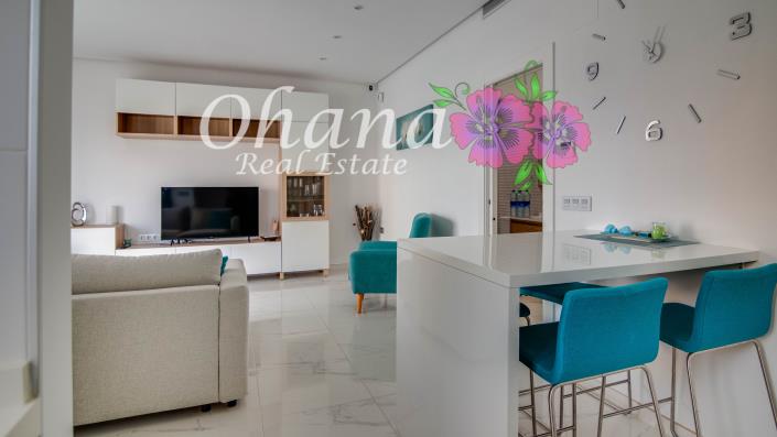 Image No.9-2 Bed Villa / Detached for sale