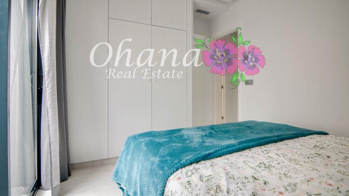 Image No.17-2 Bed Villa / Detached for sale