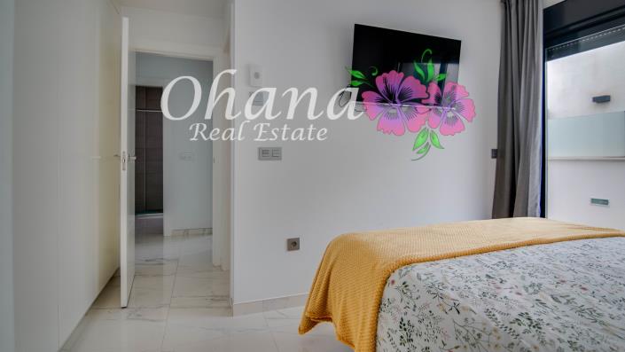 Image No.22-2 Bed Villa / Detached for sale