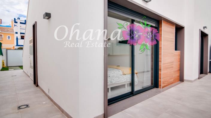 Image No.32-2 Bed Villa / Detached for sale