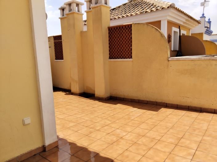Image No.30-2 Bed Townhouse for sale