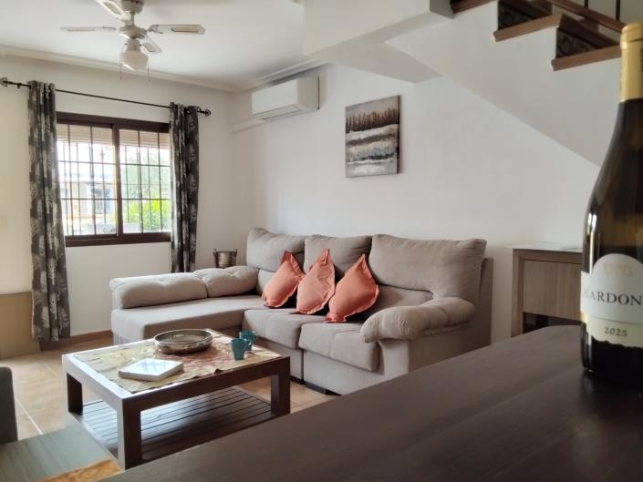 Image No.6-2 Bed Townhouse for sale