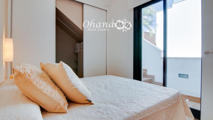 Image No.27-3 Bed Villa for sale