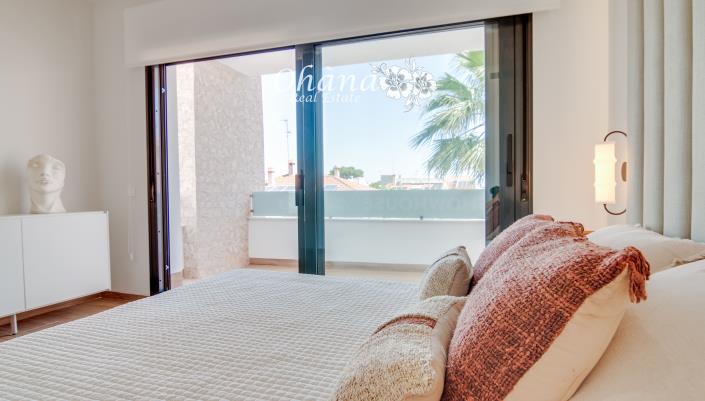 Image No.29-3 Bed Villa for sale