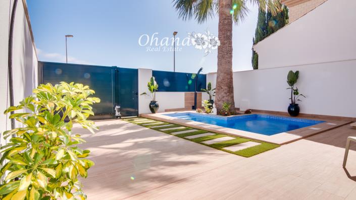 Image No.4-3 Bed Villa for sale