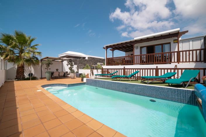 Image No.39-5 Bed Villa for sale