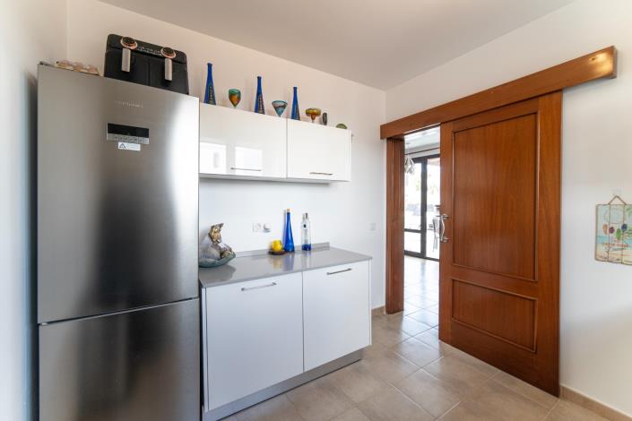 Image No.8-3 Bed Villa for sale