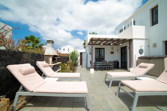 Image No.24-3 Bed Villa for sale
