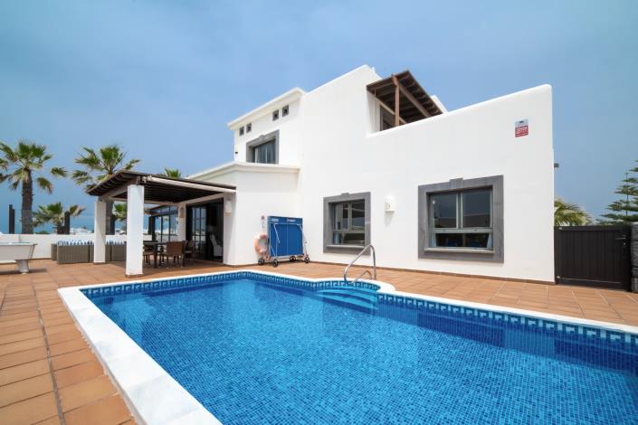 Image No.3-3 Bed Villa / Detached for sale