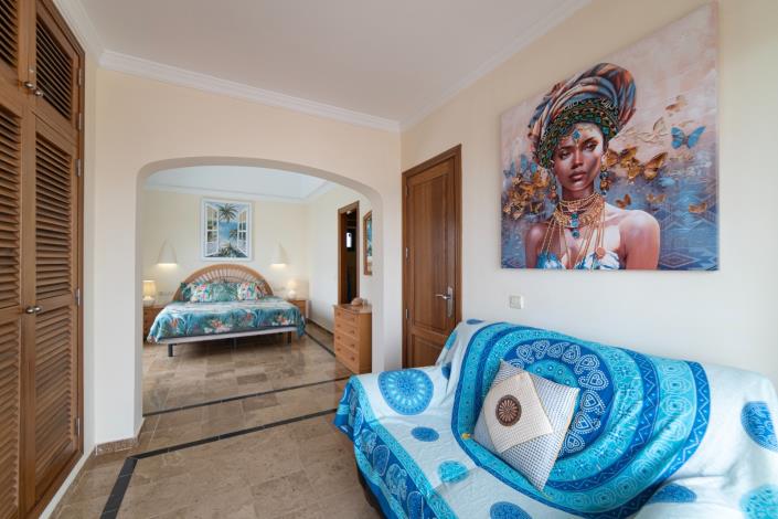 Image No.18-3 Bed Villa / Detached for sale