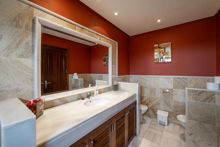 Image No.20-3 Bed Villa / Detached for sale