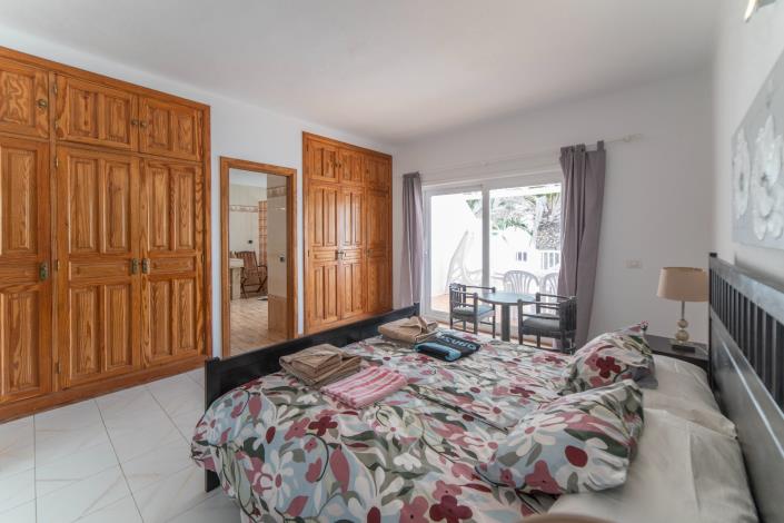 Image No.14-5 Bed Villa / Detached for sale