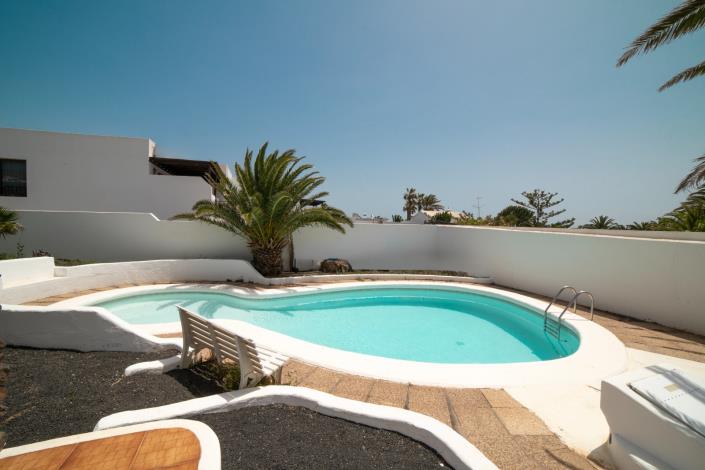 Image No.30-5 Bed Villa / Detached for sale