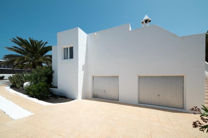 Image No.29-5 Bed Villa / Detached for sale