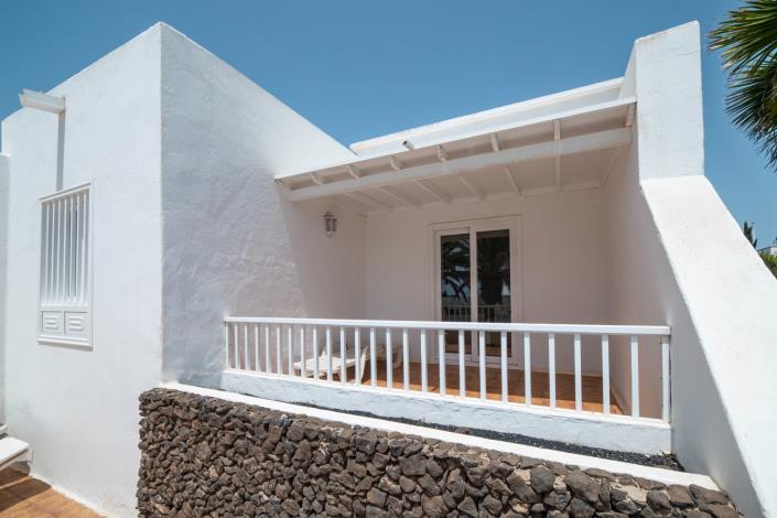 Image No.37-5 Bed Villa / Detached for sale