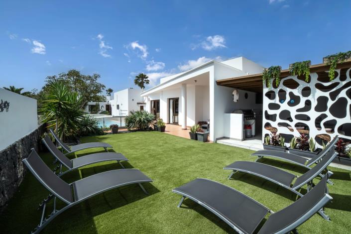 Image No.3-3 Bed Villa / Detached for sale