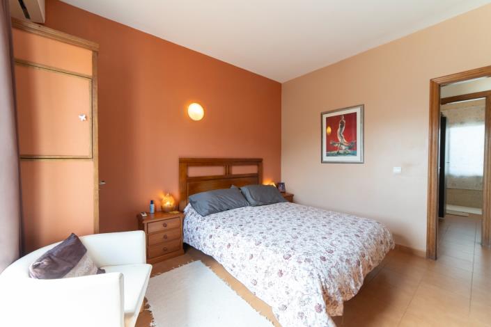 Image No.20-3 Bed Villa / Detached for sale