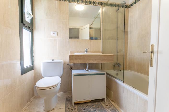 Image No.13-1 Bed Apartment for sale